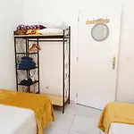 & Flower - Private Bedrooms * פונשל