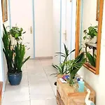 בית הארחה & Flower - Private Bedrooms פונשל
