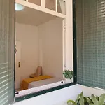 & Flower - Private Bedrooms *