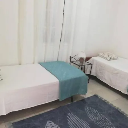 Affittacamere & Flower - Private Bedrooms Funchal (Madeira)